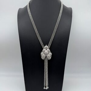 Vintage Crown Trifari Silver Tone Lariat Necklace Textured Floral Pendant Tassel